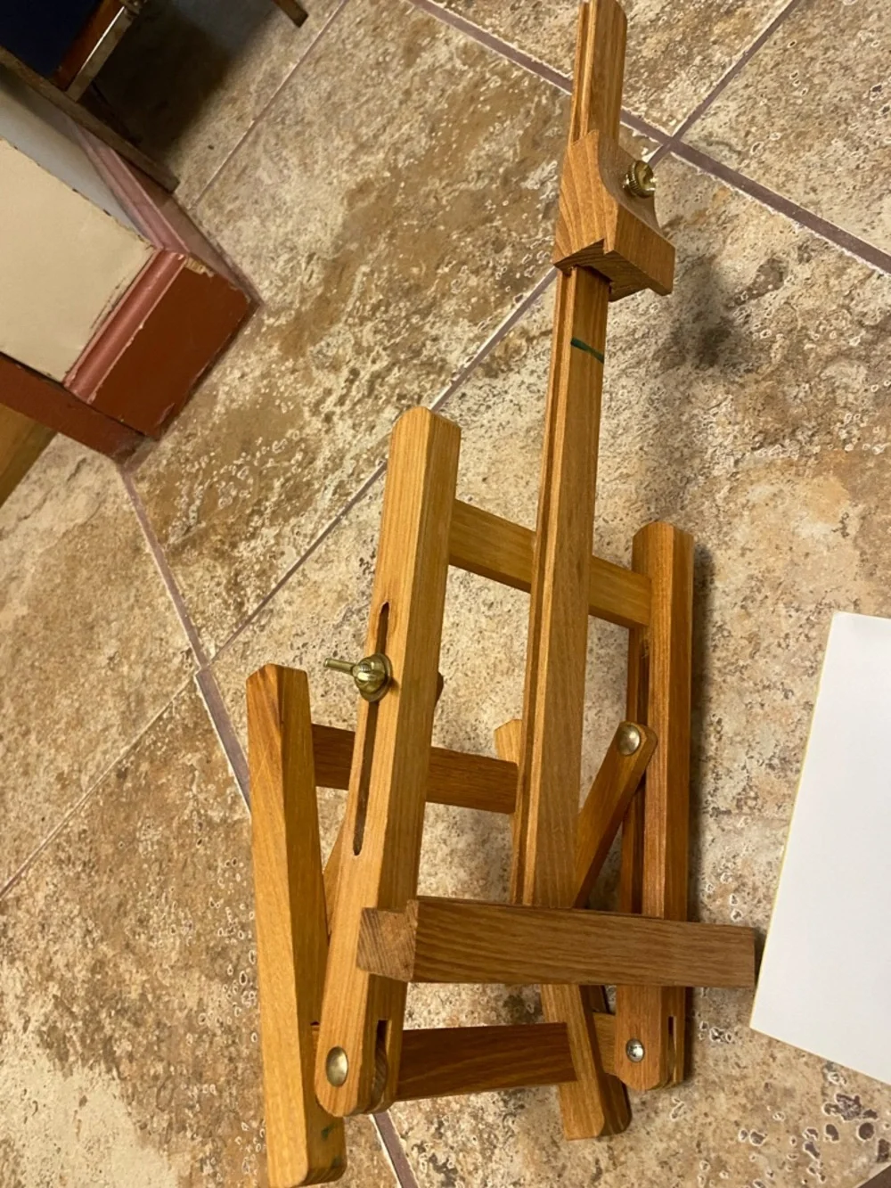 Tabletop Easel - Picture 4 of 7